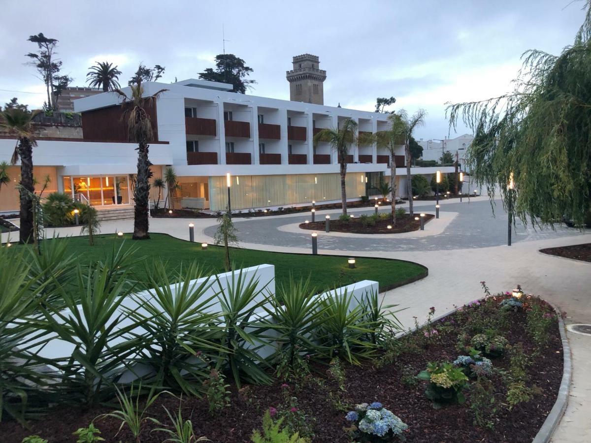 Malibu Foz Hotel - La Maison Younan Фигейра-да-Фош Экстерьер фото The hotel in 2019
